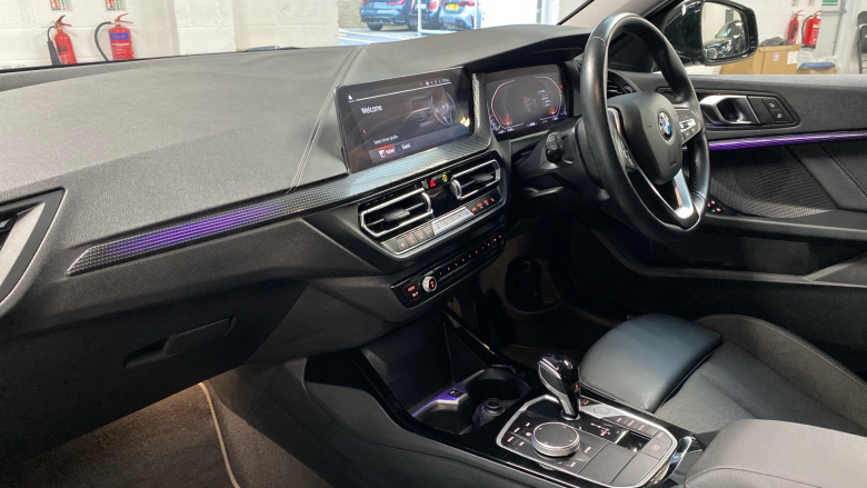 BMW 1 Series 118i Sport 5dr Step Auto Petrol Hatchback